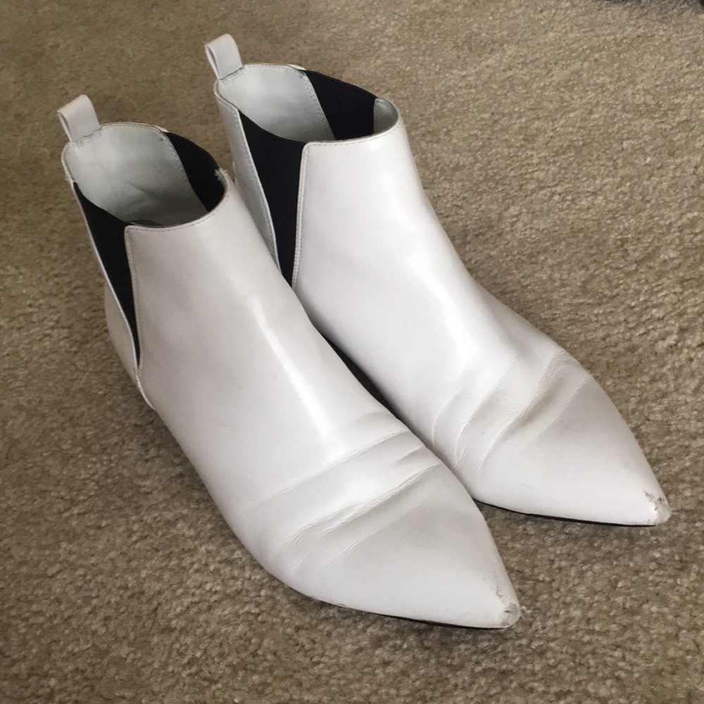 Two Toned B&W Bootie 🔥🔥BUY TWO GET ONE FREE🔥🔥
